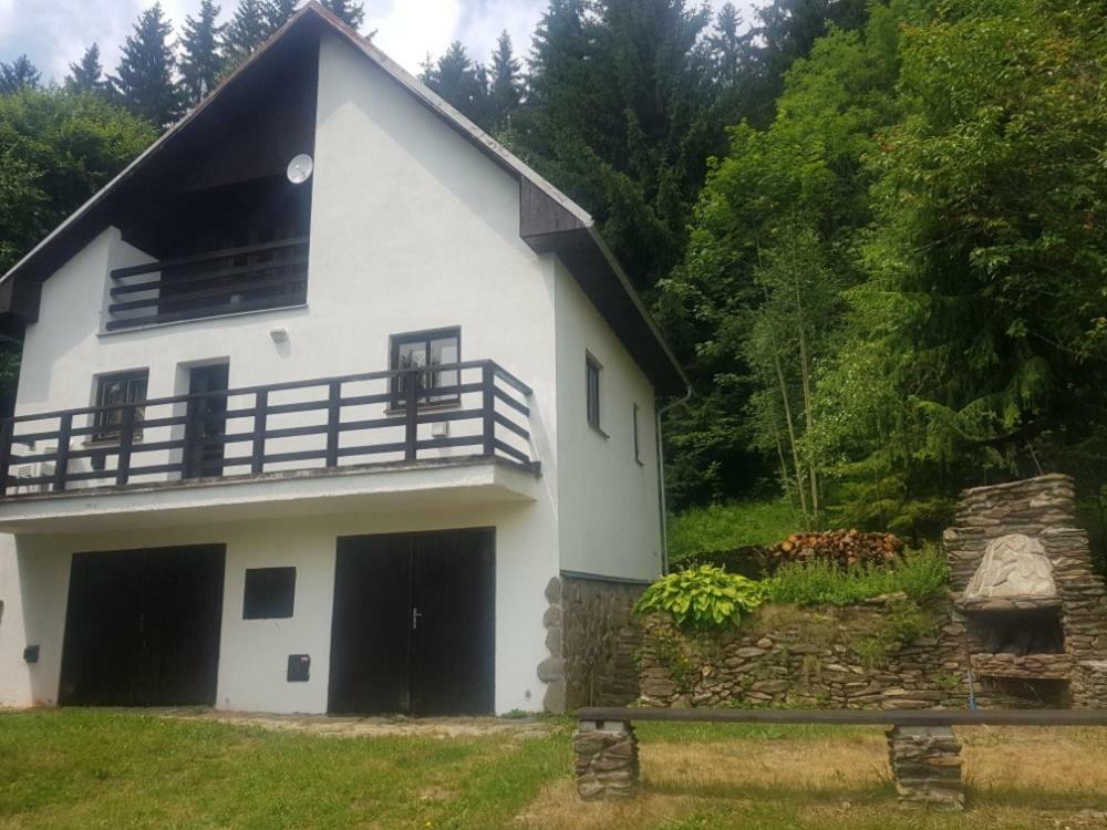 Chata Na Lipne Lipno nad Vltavou Zewnętrze zdjęcie